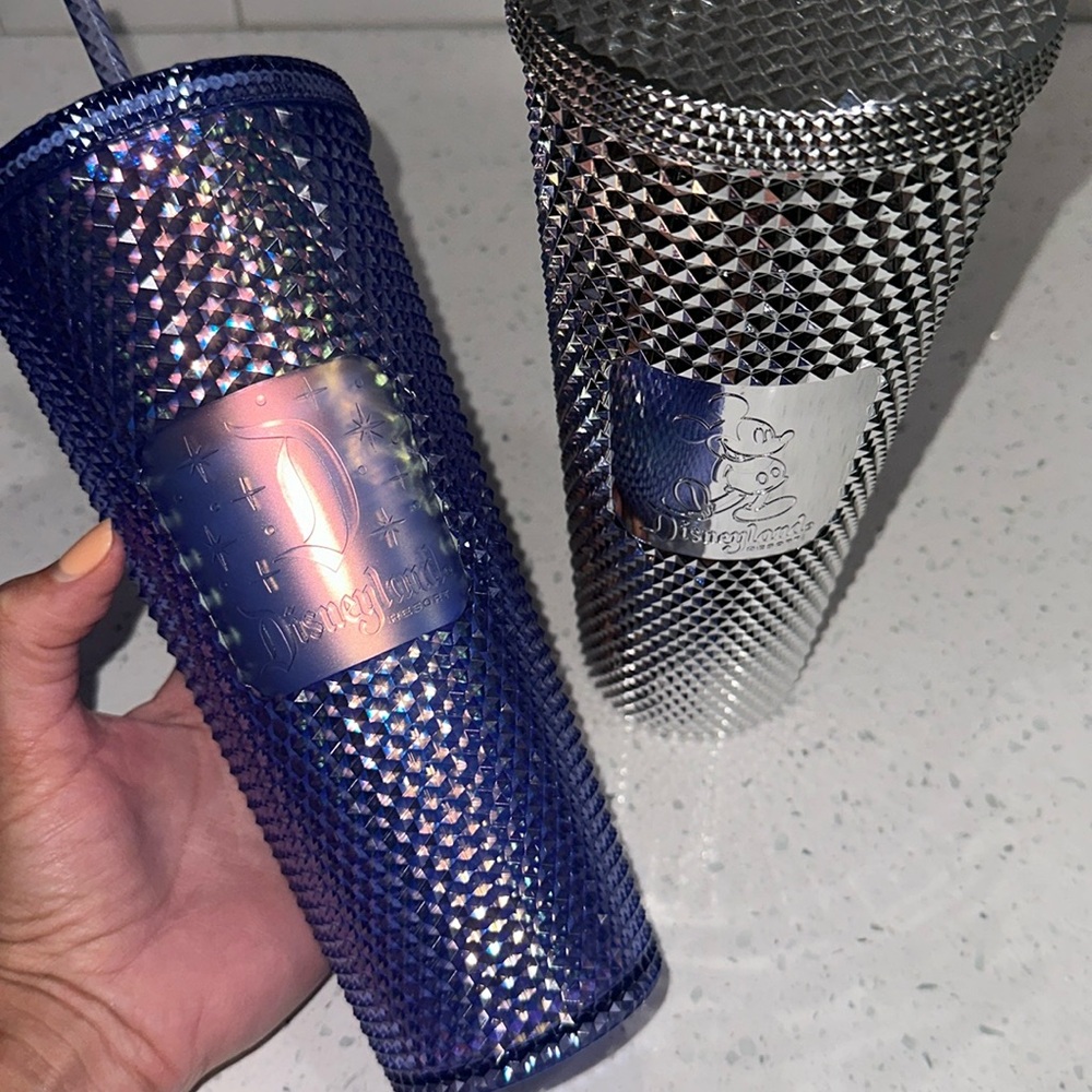2 BNWT Disneyland Starbucks Tumblers Venti Cup